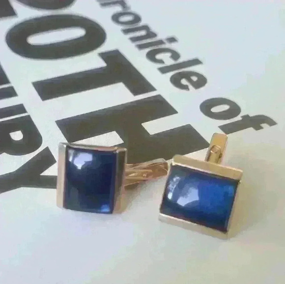 Swank blue and gold cufflinks - Picture 3 of 4